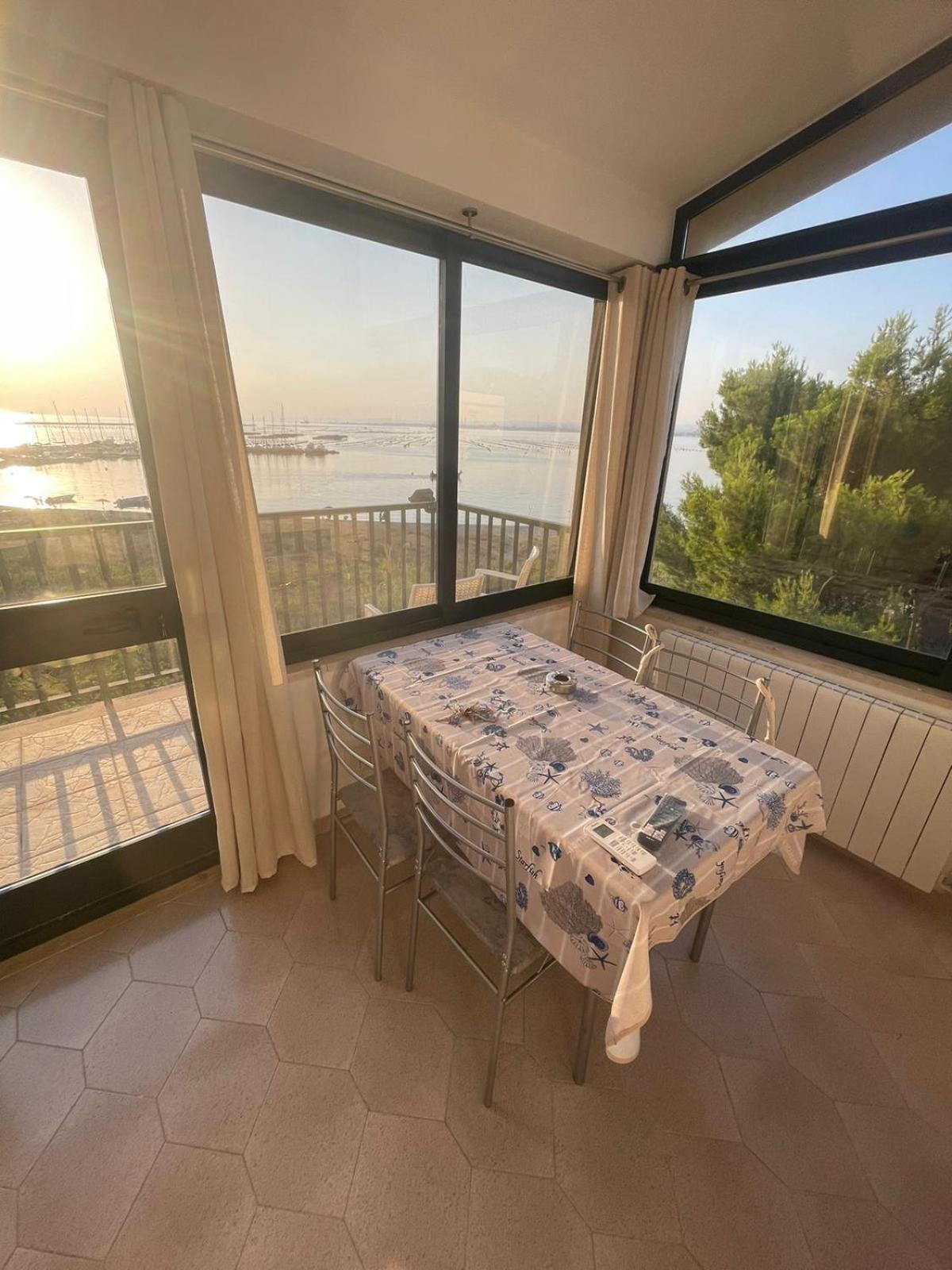 Besanvito - Sea Apartments Ταράντο Εξωτερικό φωτογραφία